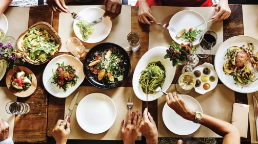 Jangan Sampai Salah, Pajak Makanan yang Kita Makan di Restoran Bukanlah Bagian PPN