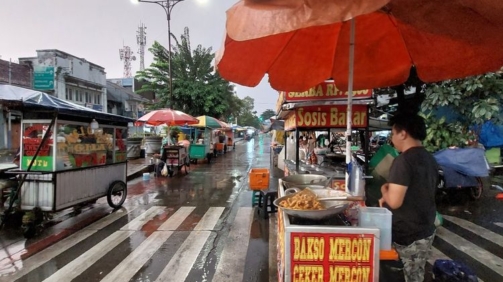 Apakah Pedagang Kaki Lima Dikenai Pajak Pertambahan Nilai (PPN)?