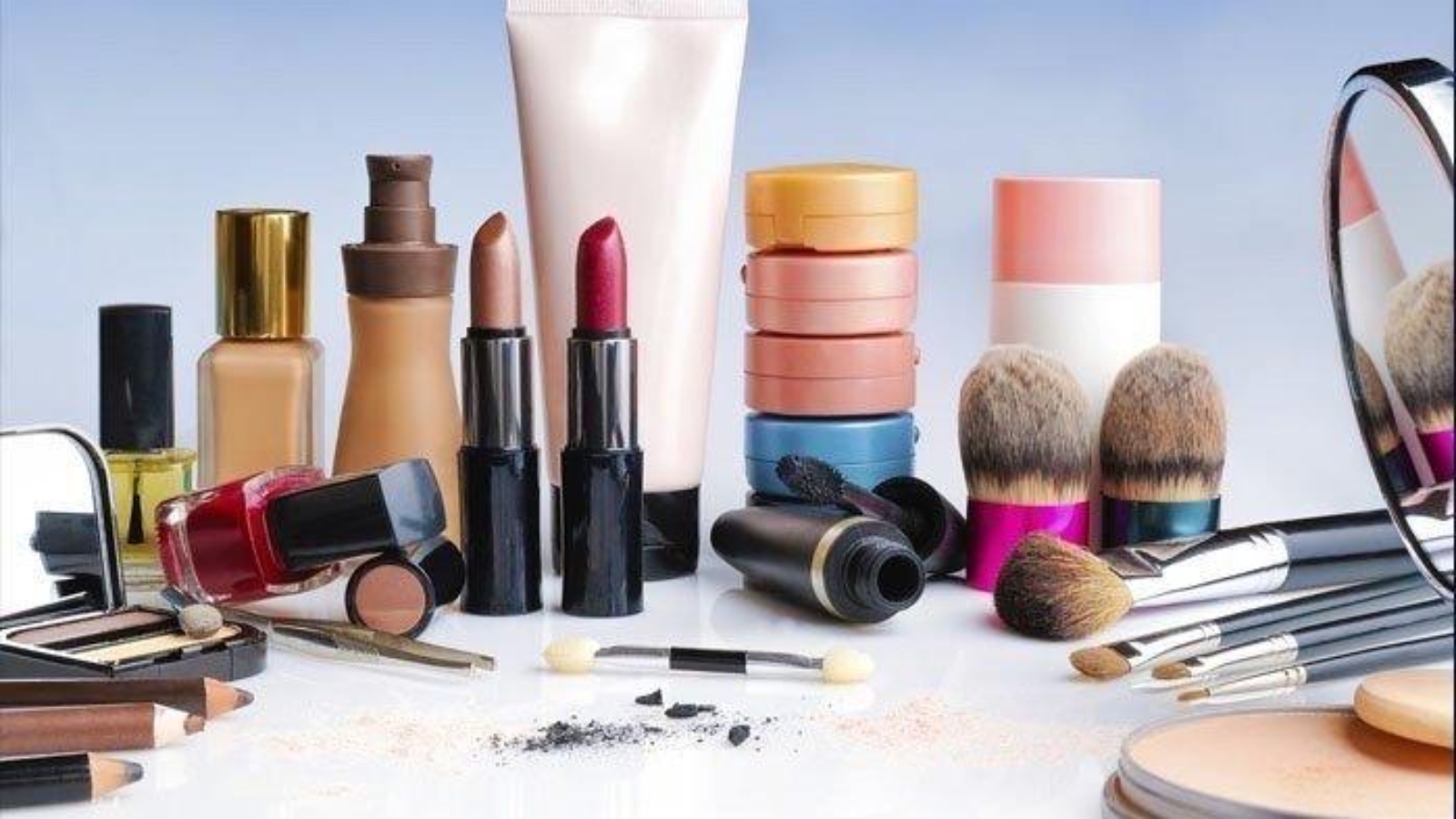 Bagaimana Pajak Atas Industri Kosmetik?