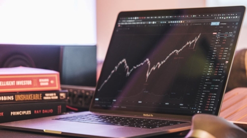 Saham Asing: Publik dan Private Sama-Sama Kena Pajak, Tapi Perlakuannya Berbeda!